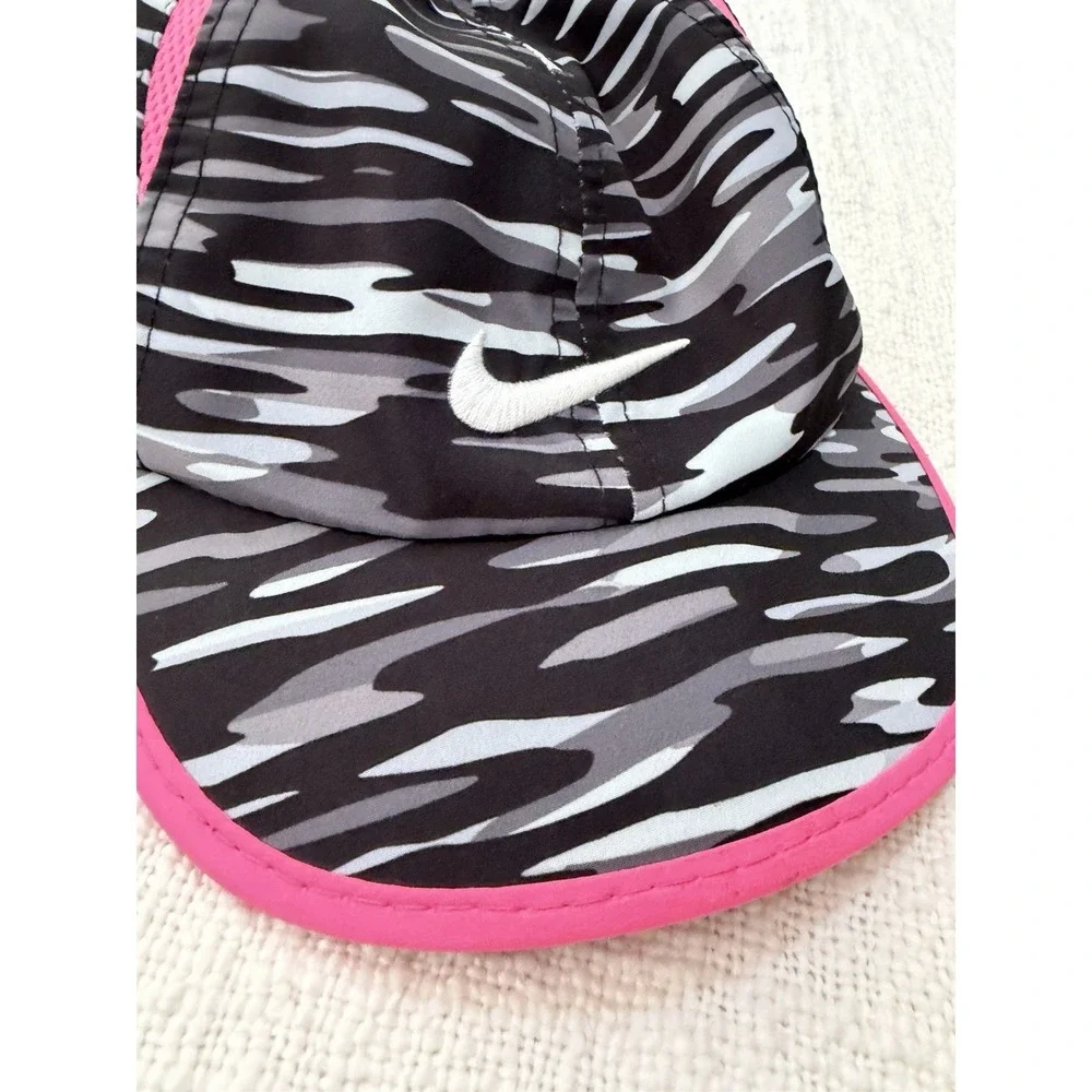 Nike Featherlight Dri Fit Black Pink Zebra Girls Toddler Strapback Hat Cap